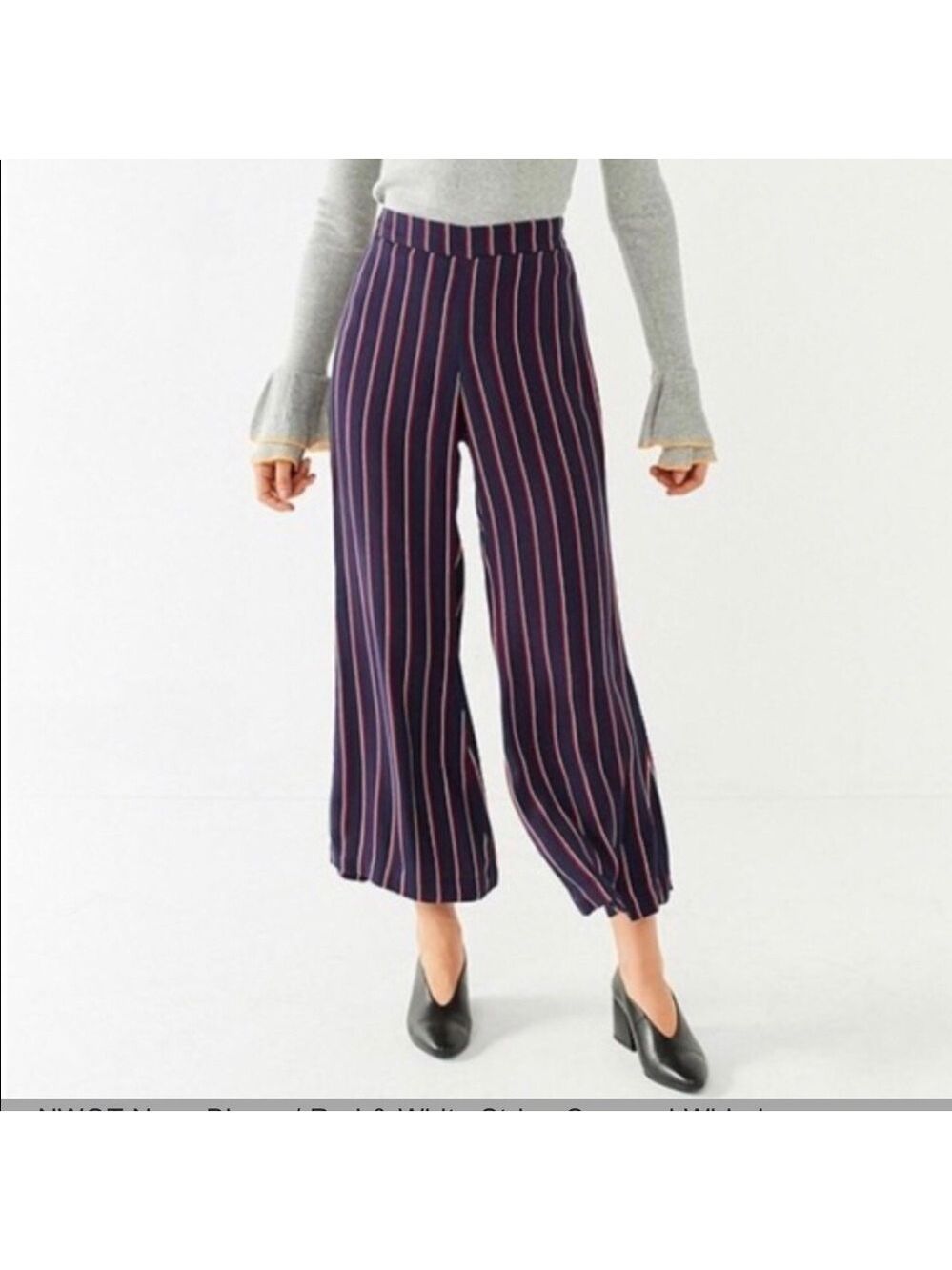 𝅺silence and Noise striped flare crop pants size 2